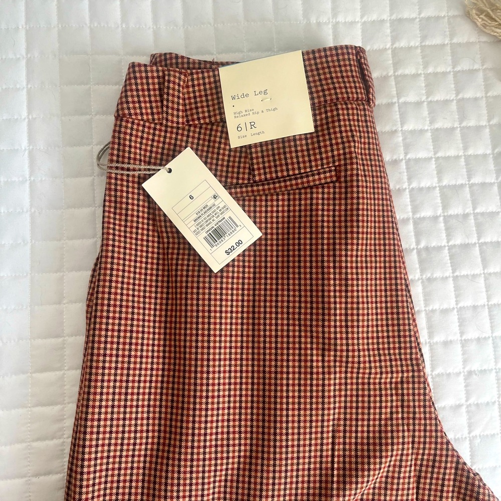Brand new wide leg pants